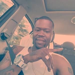 Meet your Posher, Travis